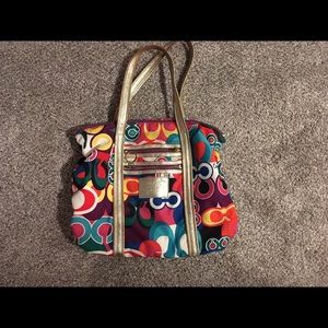 Coach Poppy (Authentic)